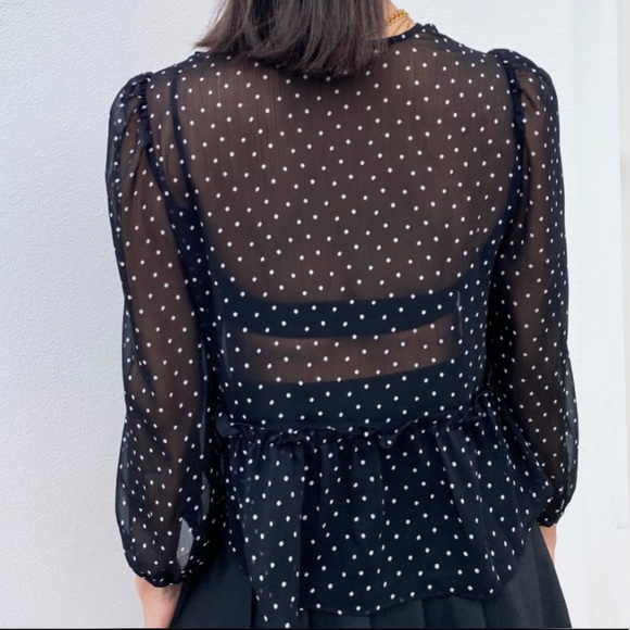 Sunday Best Jinx Blouse - Picture 2 of 4